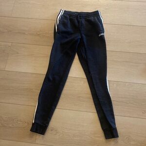 Adidas sweatpants | women’s size small